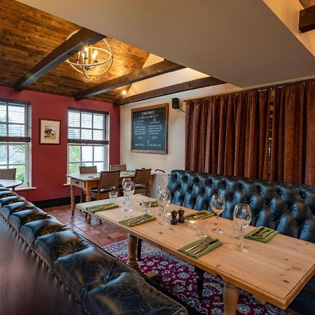 The Royal Oak Inn Chichester Extérieur photo