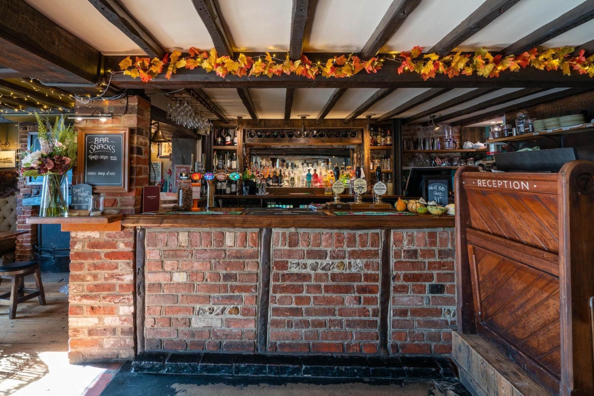 The Royal Oak Inn Chichester Extérieur photo