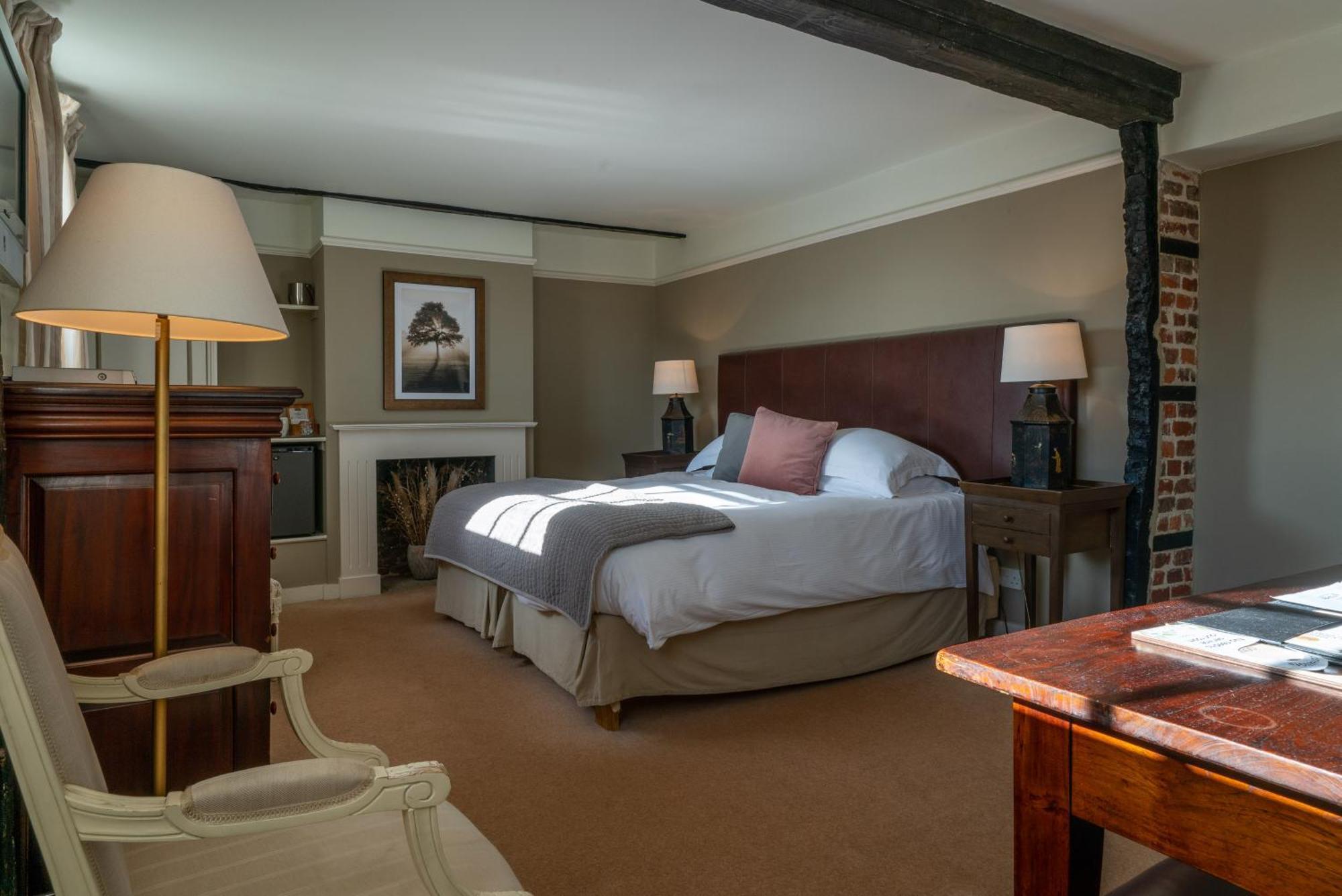 The Royal Oak Inn Chichester Extérieur photo