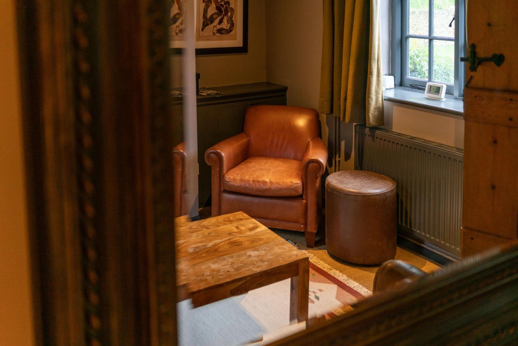 The Royal Oak Inn Chichester Extérieur photo